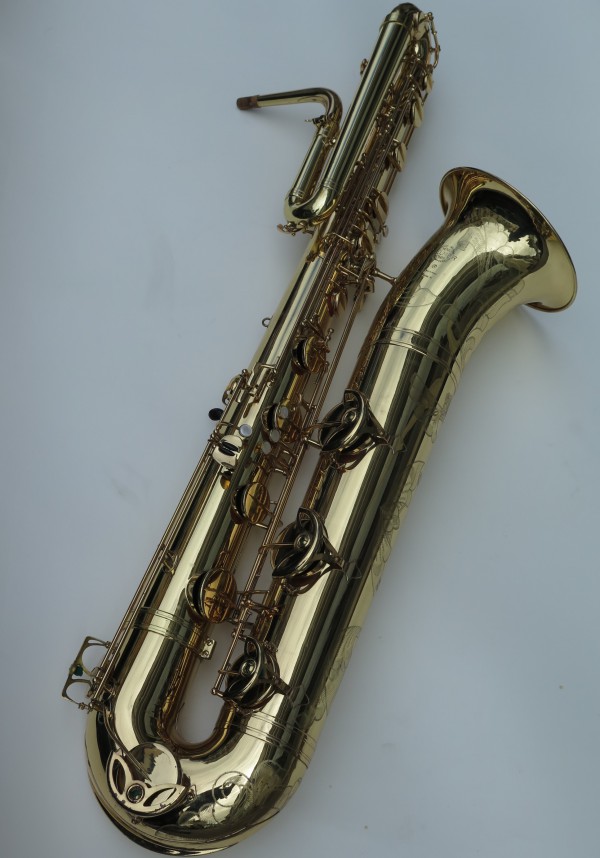 Saxophone basse Selmer mark 6 verni gravé (13)