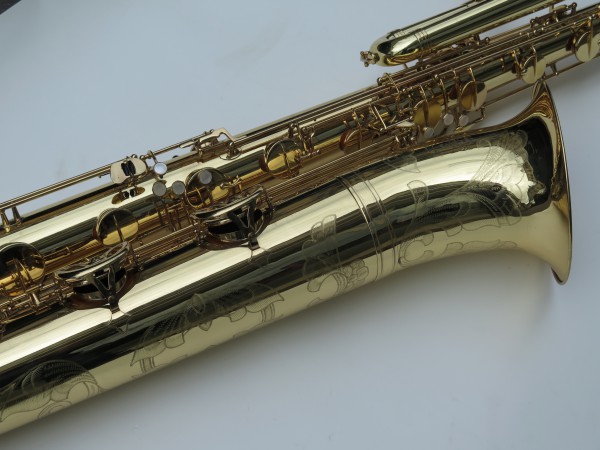 Saxophone basse Selmer mark 6 verni gravé (5)