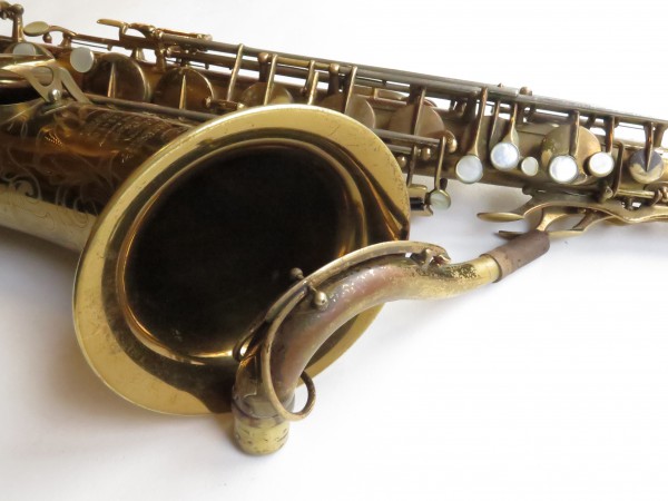Saxophone ténor Selmer Balanced Action verni gravé (12)