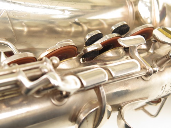 Saxophone alto Conn 6M 8 US Army argenté sablé ladyface (23)