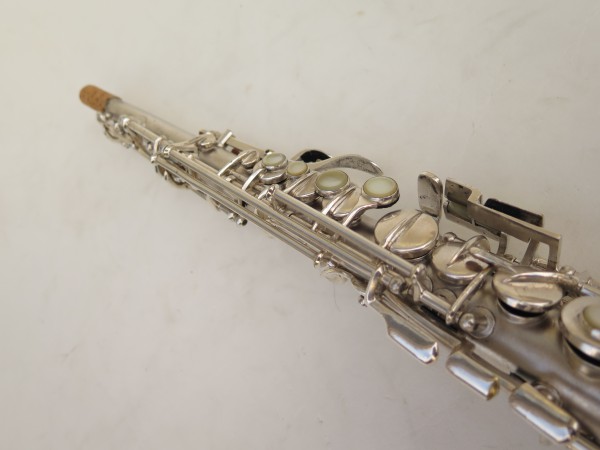Saxophone soprano Conn argenté gravé (9)