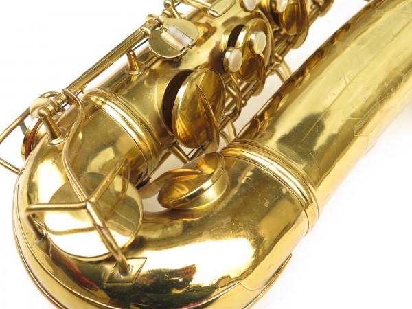 Saxophone ténor Conn 10 verni gravé ladyface (2)