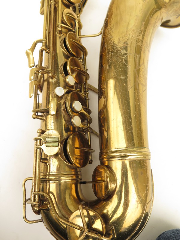 Saxophone ténor Conn transitionnel 10M verni gravé ladyface (12)