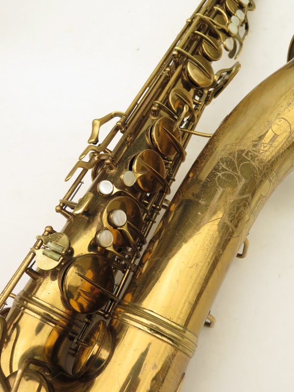 Saxophone ténor Conn transitionnel 10M verni gravé ladyface (2)