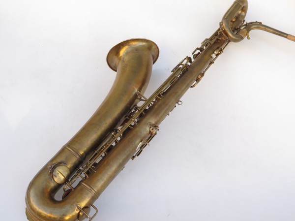 Saxophone baryton Geo M Bundy Conn stencil gravé (11)