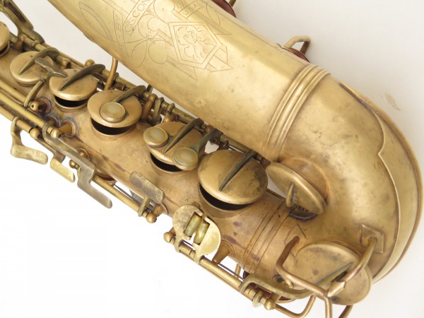 Saxophone alto Conn transitionnel ladyface non verni gravé (17)