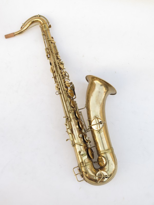 Saxophone ténor Conn transitionnel Chu Berry verni (9)