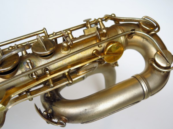 Sax baryton Conn 12M plaqué or (14)