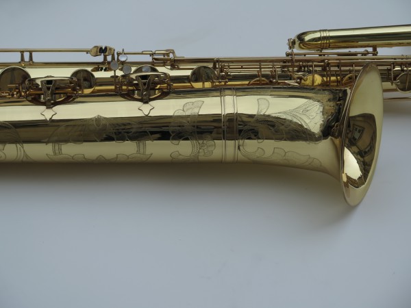 Saxophone basse Selmer mark 6 verni gravé (10)