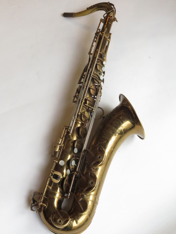 Saxophone ténor Selmer Balanced Action verni gravé (19)