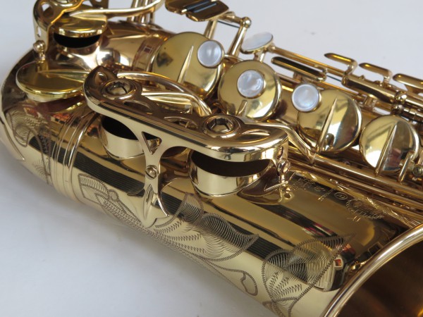 Saxophone alto Selmer Super Action 80 verni gravé (3)