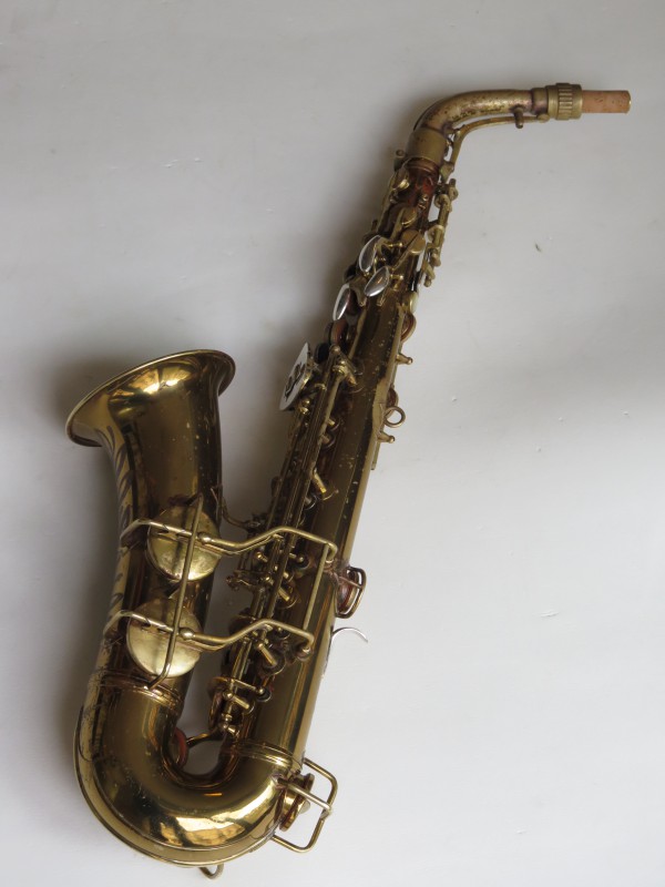 Saxophone alto Conn 26 M Connqueror verni (17)