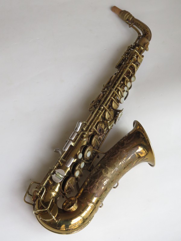 Saxophone alto Conn 26 M Connqueror verni (18)