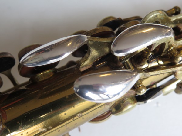 Saxophone alto Conn 26 M Connqueror verni (2)