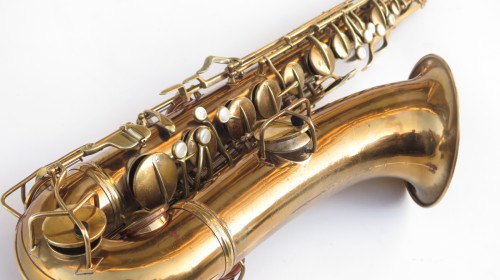 Saxophone ténor Conn Chu Berry verni (1)