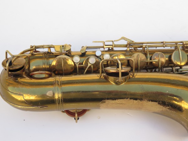Saxophone ténor Conn transitionnel verni gravé (2)