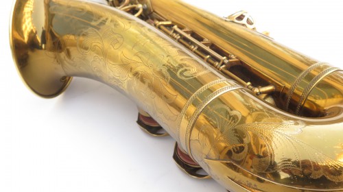 Saxophone ténor Selmer balanced action verni gravé (1)