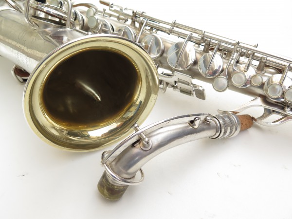 Saxophone alto Conn Chu Berry argenté sablé (17)