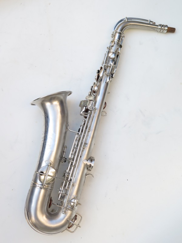 Saxophone C Melody Conn New Wonder 2 argenté sablé (21)