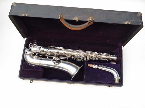 Saxophone C Melody Conn new wonder 2 argenté sablé (14)