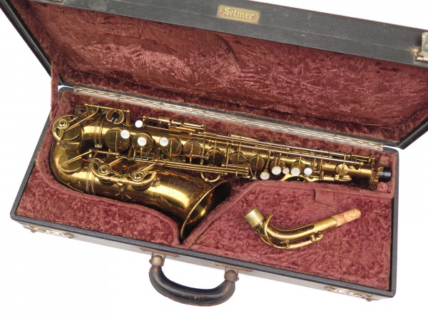 Saxophone alto Selmer Super Balanced Action verni gravé (15)