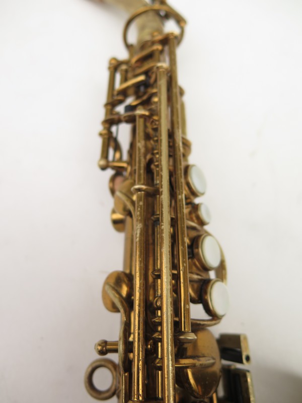 Saxophone soprano courbe Buescher True Tone verni (20)