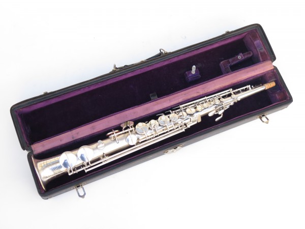 Saxophone soprano Conn argenté gravé (13)