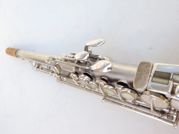 Saxophone soprano Conn argenté gravé (23)