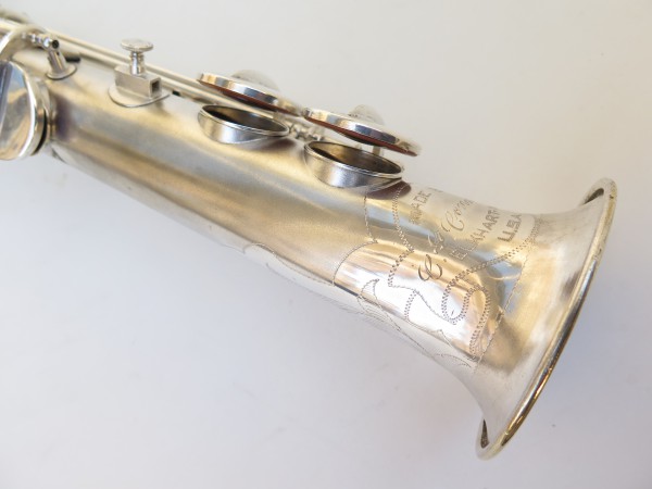 Saxophone soprano Conn argenté gravé (25)