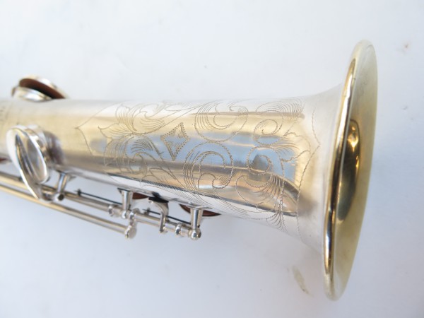 Saxophone soprano Conn argenté gravé (26)