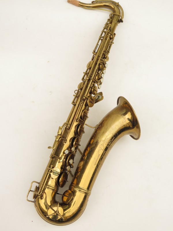 Saxophone ténor Conn transitionnel 10M verni gravé ladyface (17)