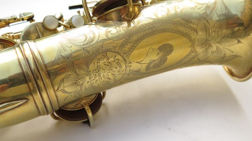 Saxophone alto Conn Chu Berry plaqué or ladyface (1)