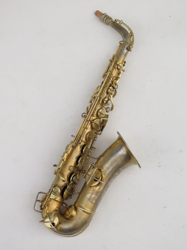 Saxophone alto New Wonder 2 Conn Chu Berry plaqué or sablé (8)