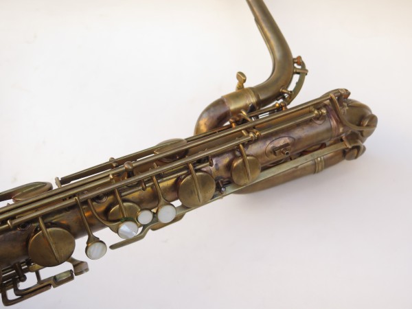 Saxophone baryton Geo M Bundy Conn stencil gravé (17)