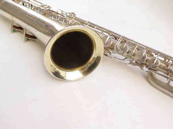 Saxophone baryton Buescher Aristocrat Big B argenté sablé (6)