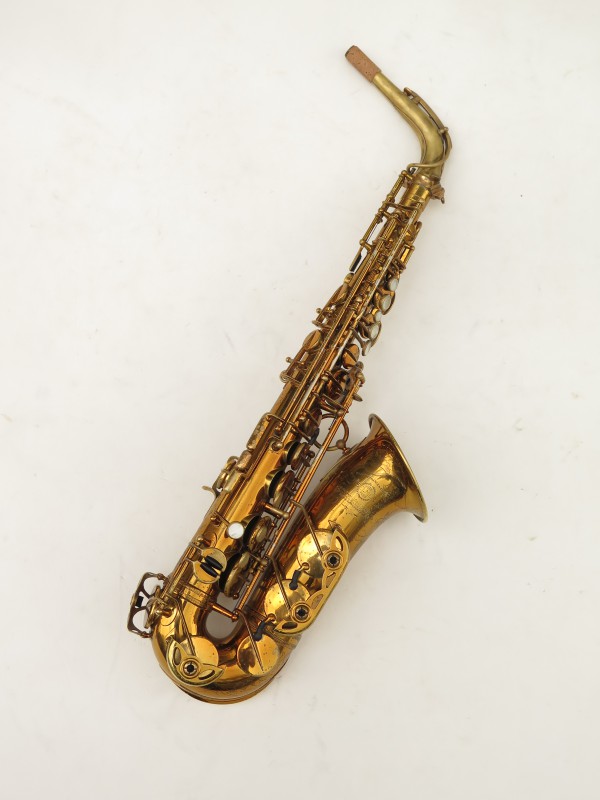 Saxophone alto Selmer Balanced Action verni gravé (2)