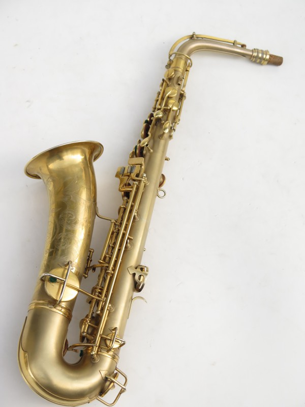 Saxophone ténor en Ut Conn New Wonder 2 plaqué or sablé (18)