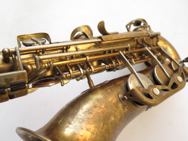 Saxophone alto Georges Leblanc semi rationnel verni gravé (2)