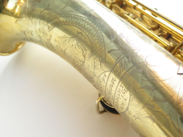 Saxophone ténor Conn Chu Berry plaqué or gravé (1)