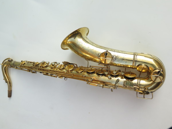 Saxophone ténor Conn Chu Berry plaqué or gravé (10)