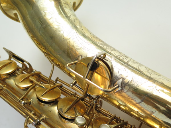 Saxophone ténor Conn Chu Berry plaqué or gravé (18)