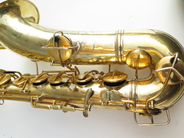 Saxophone ténor Conn Chu Berry plaqué or gravé (19)