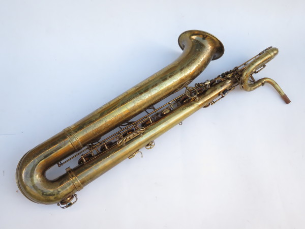 Saxophone baryton Selmer Mark 6 verni gravé (19)