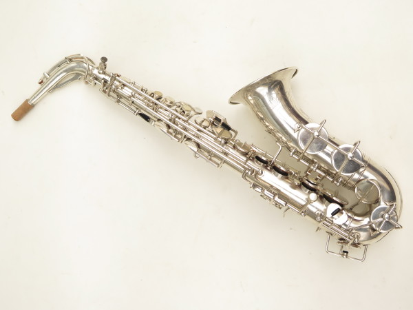 Saxophone alto Gras Prima argenté gravé (12)