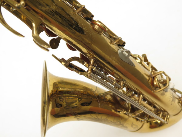 Saxophone ténor Buescher 400 verni gravé (2)