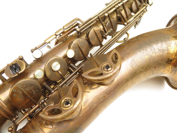 Saxophone ténor Selmer Super Balanced Action verni gravé (17)