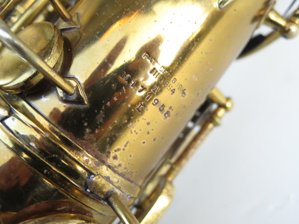 Saxophone ténor Conn Chu Berry verni gravé (9)