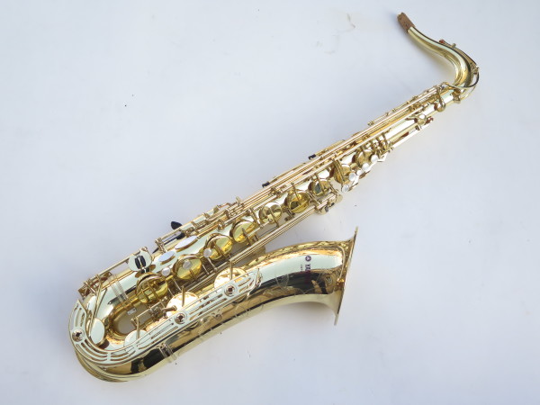 Saxophone ténor Yamaha YTS 61 verni gravé (11)