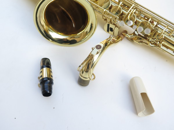 Saxophone ténor Yamaha YTS 61 verni gravé (7)