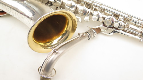 Saxophone ténor en Ut Conn New wonder 2 argenté gravé plaqué or (1)